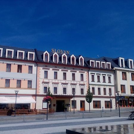 Hotel Slovan Comfort Jeseník Buitenkant foto