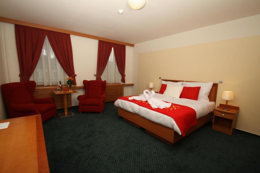 Hotel Slovan Comfort Jeseník Buitenkant foto